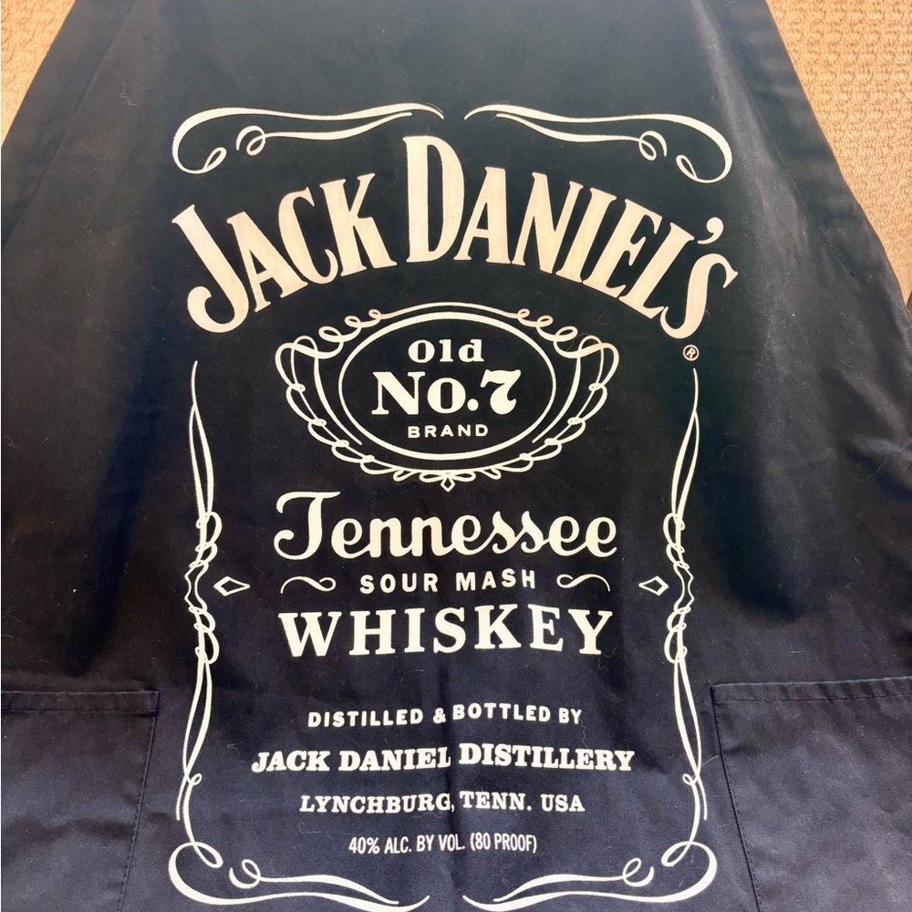 Jack Daniel's Classic Black Whiskey Apron